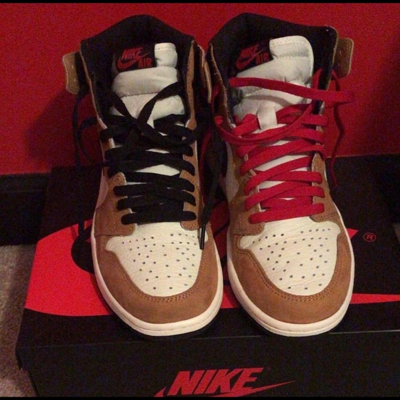 Jordan 1 ROTY - Picture 2 of 5